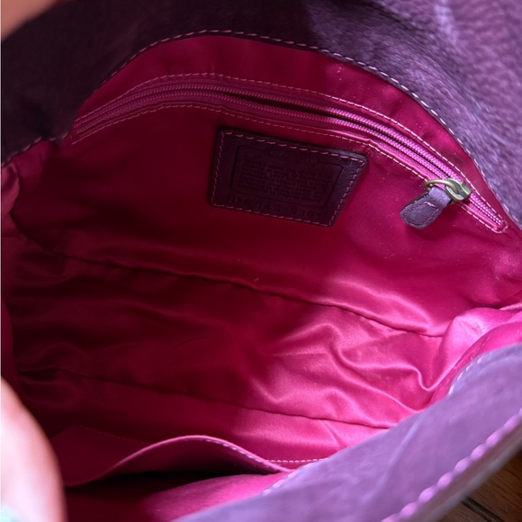 Coach Vintage Chelsea Nubuc Pink and Purple Leather Shoulder Bag - Picture 4 of 9